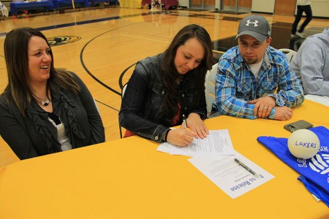 Joslyn Ortiz also signed with Longview for volleyball, continuing her career with Aspen Booker, one of her teammates.