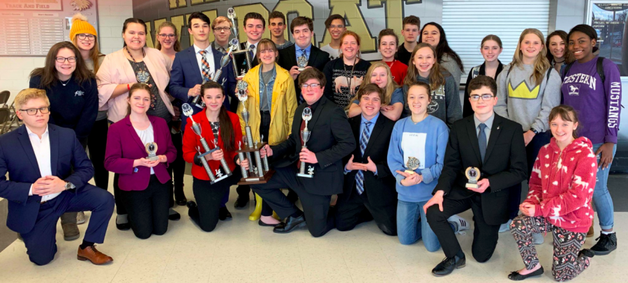 Forensics+and+debate+team+places+2nd+in+overall+sweepstakes+at+Neosho+Tournament